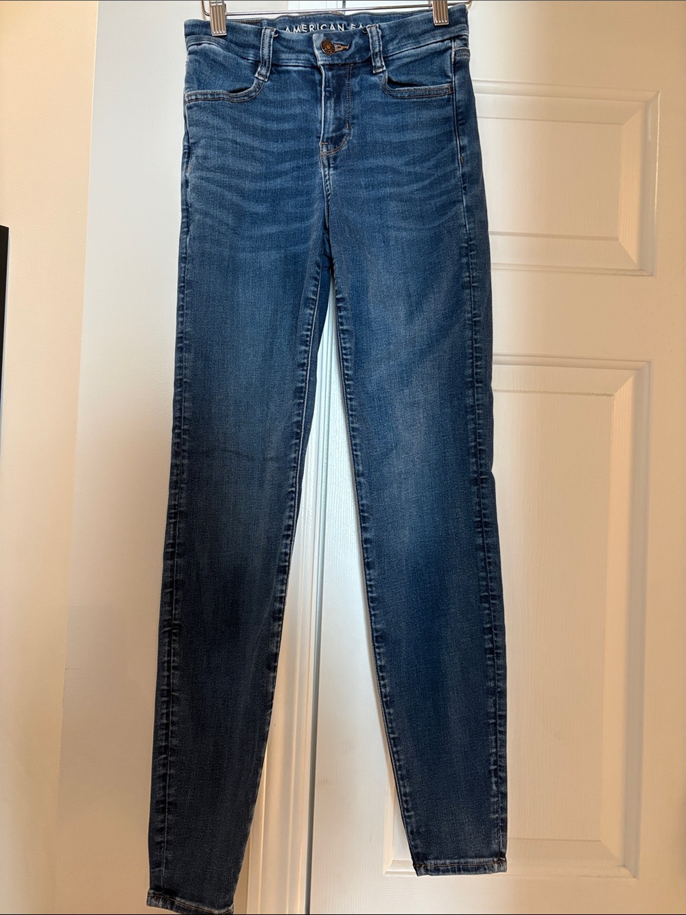 American Eagle Outfitters Skinny Jeans in Blue Wash